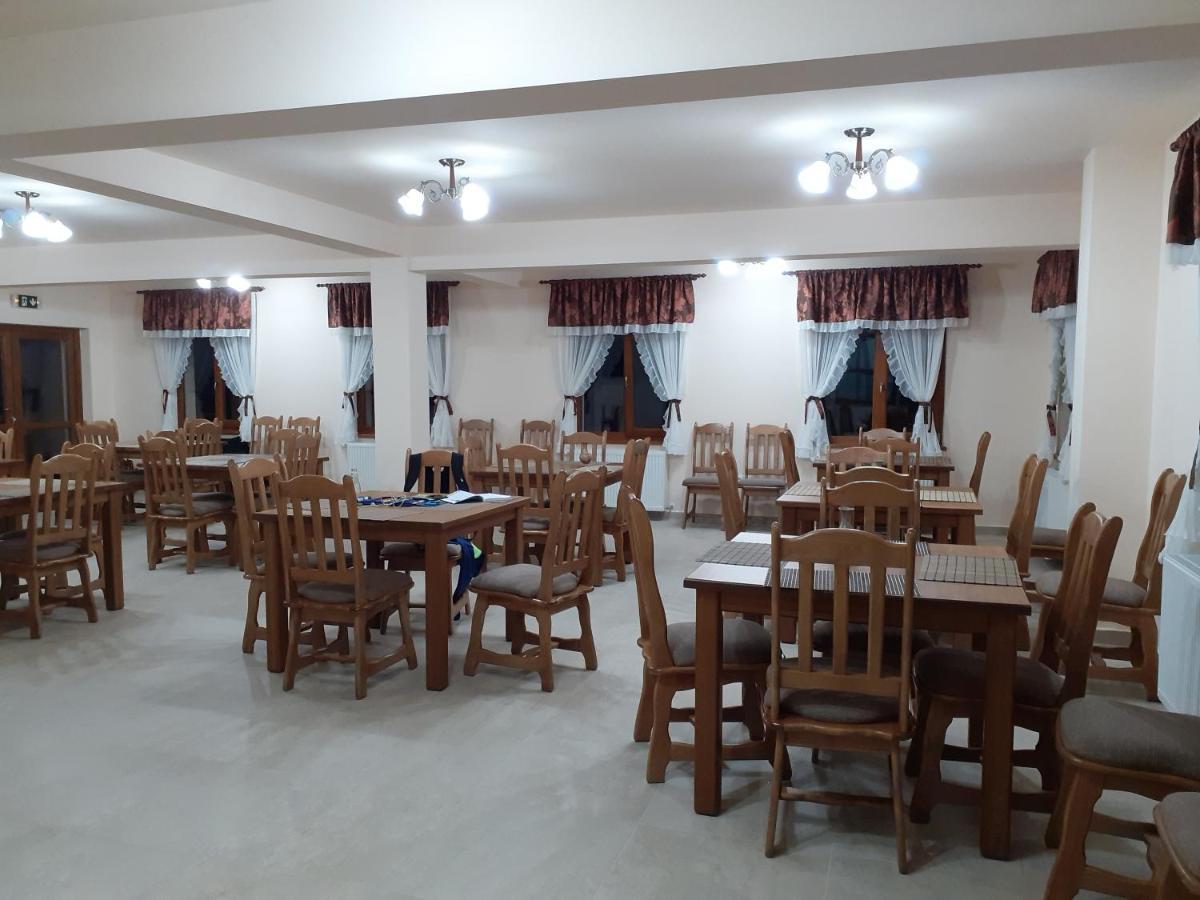 Pensiunea Bradul Dealu Stefanitei Dış mekan fotoğraf